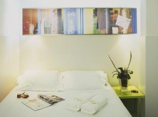 Gat Raval Hotel Barcelona Bagian luar foto